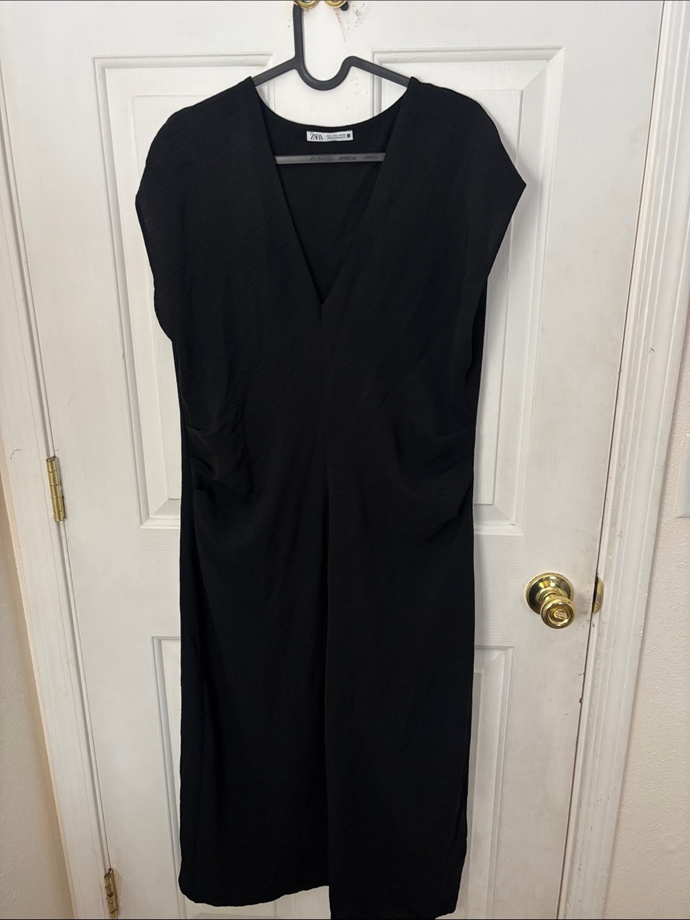 Zara Black V-Neck Cap-Sleeve Midi Dress